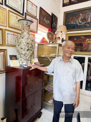 nghe-nhan-uu-tu-quang-tinh-hanhtrinh100namkynguyenhoihoasonmaivietnam-008.jpg